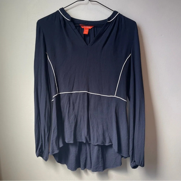 Joe Fresh Navy blue crepe work top  with‎ white piping XS - Picture 1 of 4